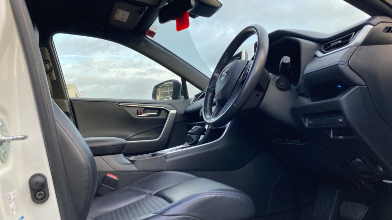 Toyota RAV4 2.5 VVT-i Hybrid Dynamic 5dr CVT Hybrid Estate